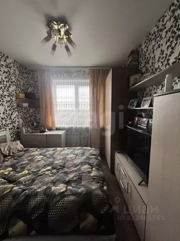 3-к кв. Брянская область, Брянск ул. Медведева, 13 (63.5 м) - Фото 1