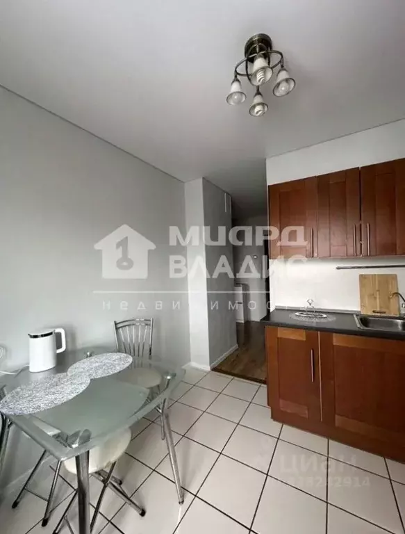 2-к кв. Омская область, Омск ул. Звездова, 130 (56.0 м) - Фото 1