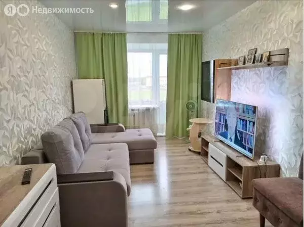 1-комнатная квартира: посёлок городского типа Ярега, улица Нефтяников, ... - Фото 0