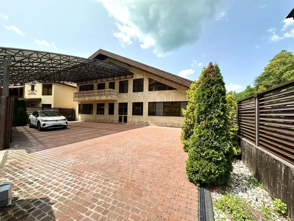 Дом в Краснодарский край, Туапсинский муниципальный округ, с. Агой  ... - Фото 2