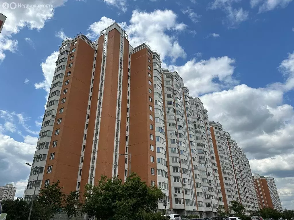 2-комнатная квартира: Московский, улица Бианки, 10 (59 м) - Фото 0