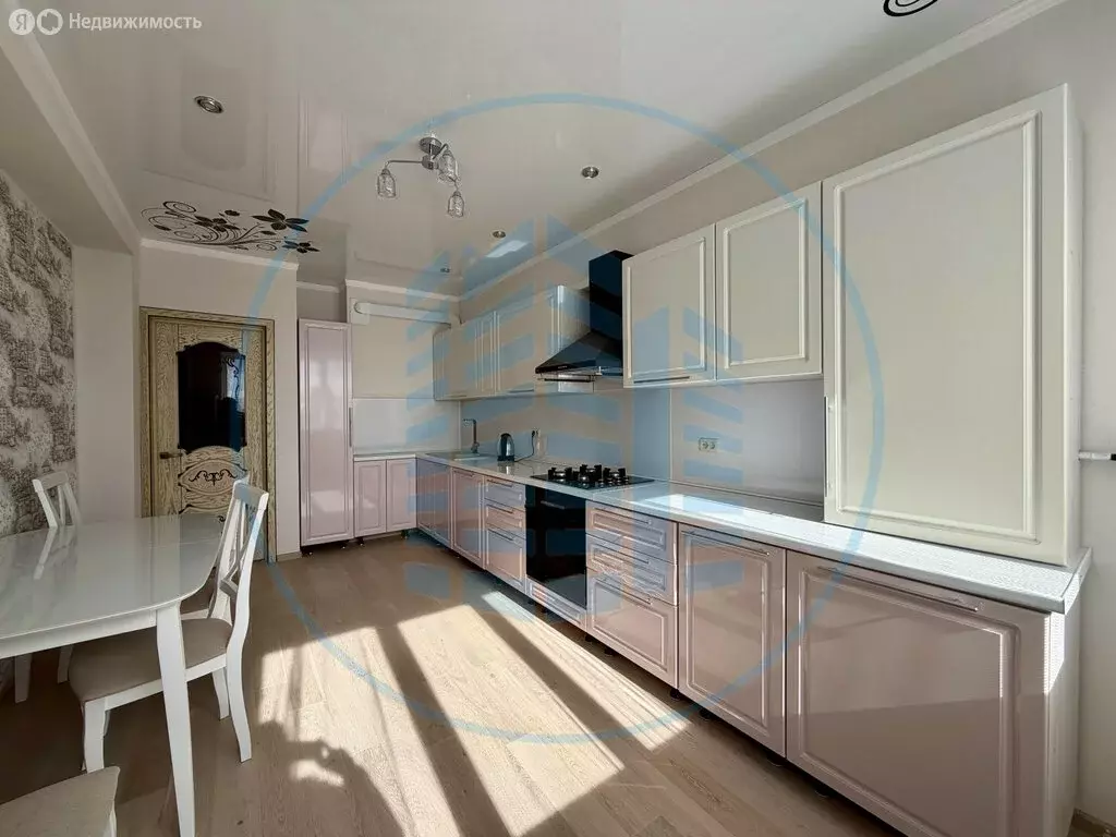 2-комнатная квартира: Ессентуки, Пятигорская улица, 124А (74.5 м) - Фото 2