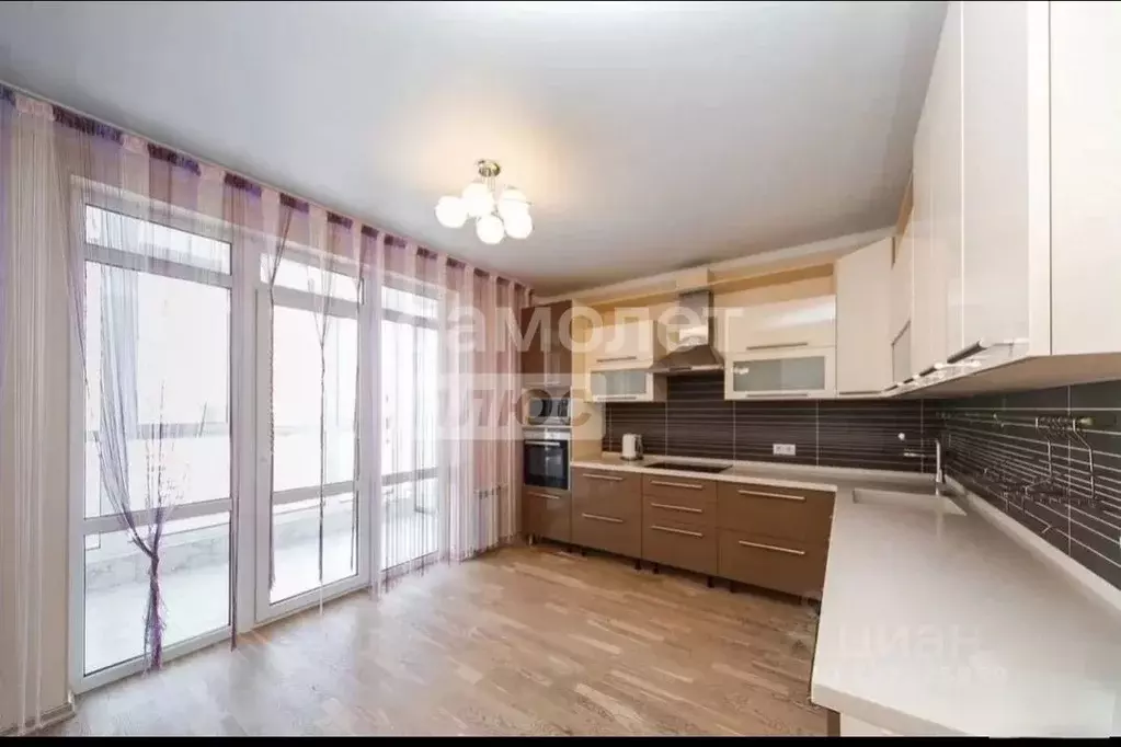3-к кв. Башкортостан, Уфа ул. Рихарда Зорге, 63/5 (93.4 м) - Фото 1