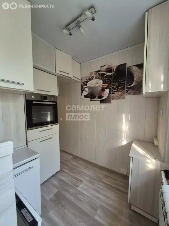 2-комнатная квартира: Волгоград, улица Сологубова, 34 (33.1 м) - Фото 0