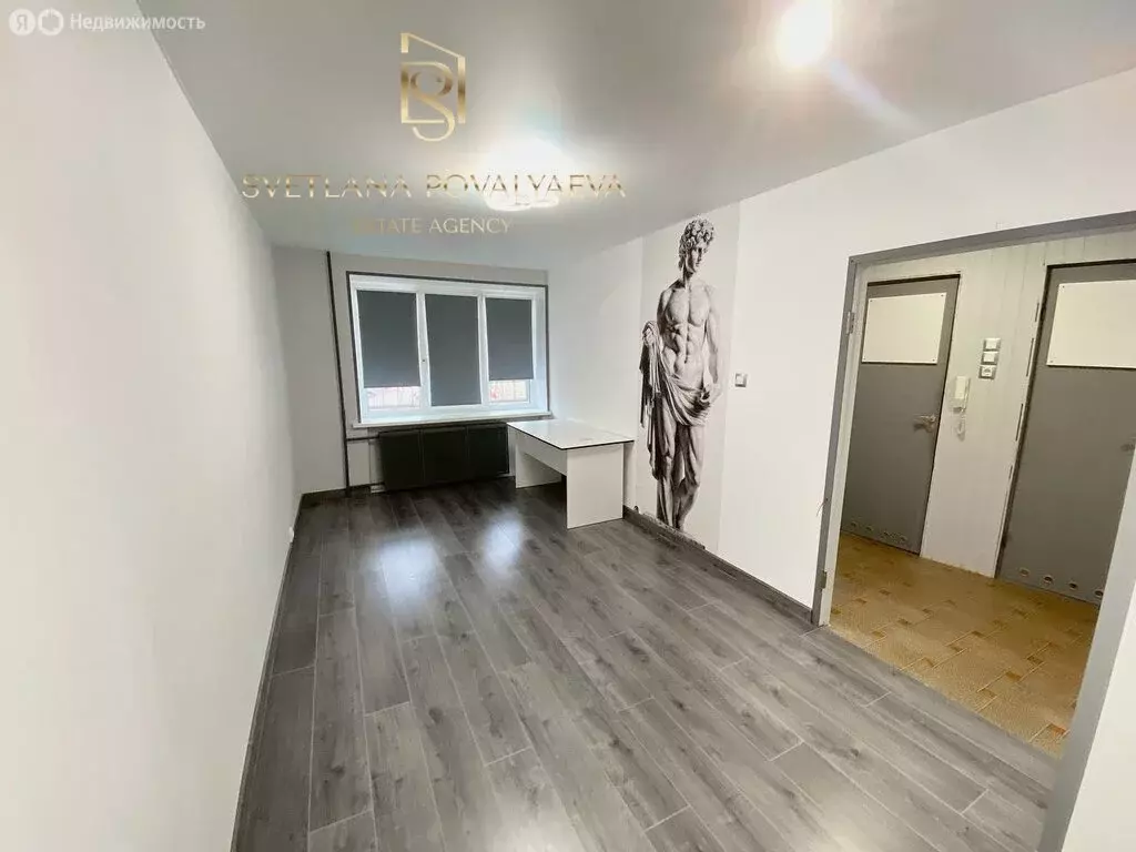 3-комнатная квартира: Ломоносов, улица Федюнинского, 5к1 (64.7 м) - Фото 1