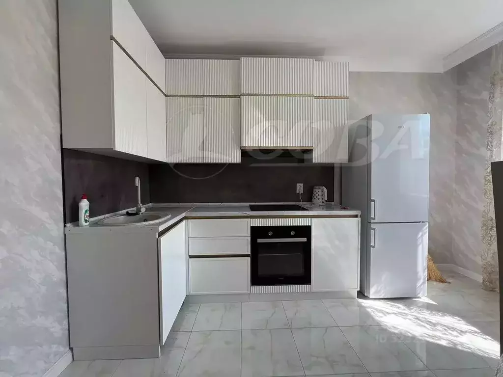 2-к кв. Дагестан, Махачкала ул. Времена Года, 1 (60.0 м) - Фото 1