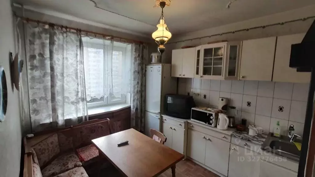 2-к кв. Московская область, Люберцы городской округ, Октябрьский пгт, ... - Фото 2