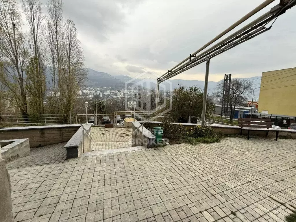 1-комнатная квартира: Ялта, улица Сеченова, 21/31к2 (44 м) - Фото 2