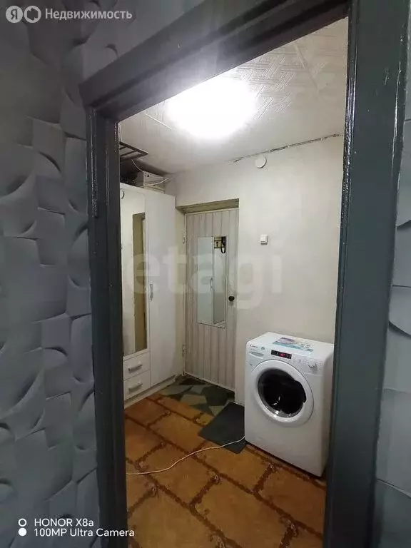 2-комнатная квартира: Курган, улица Карла Маркса, 141 (22.6 м) - Фото 1