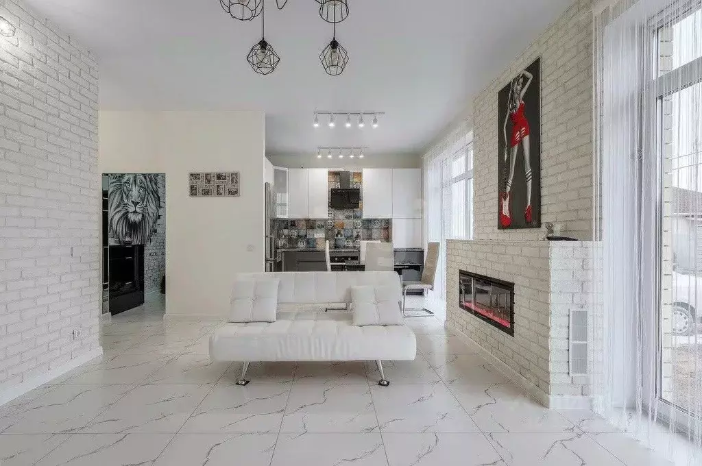 Дом в Воронежская область, Рамонский район, Яменское с/пос, д. ... - Фото 1