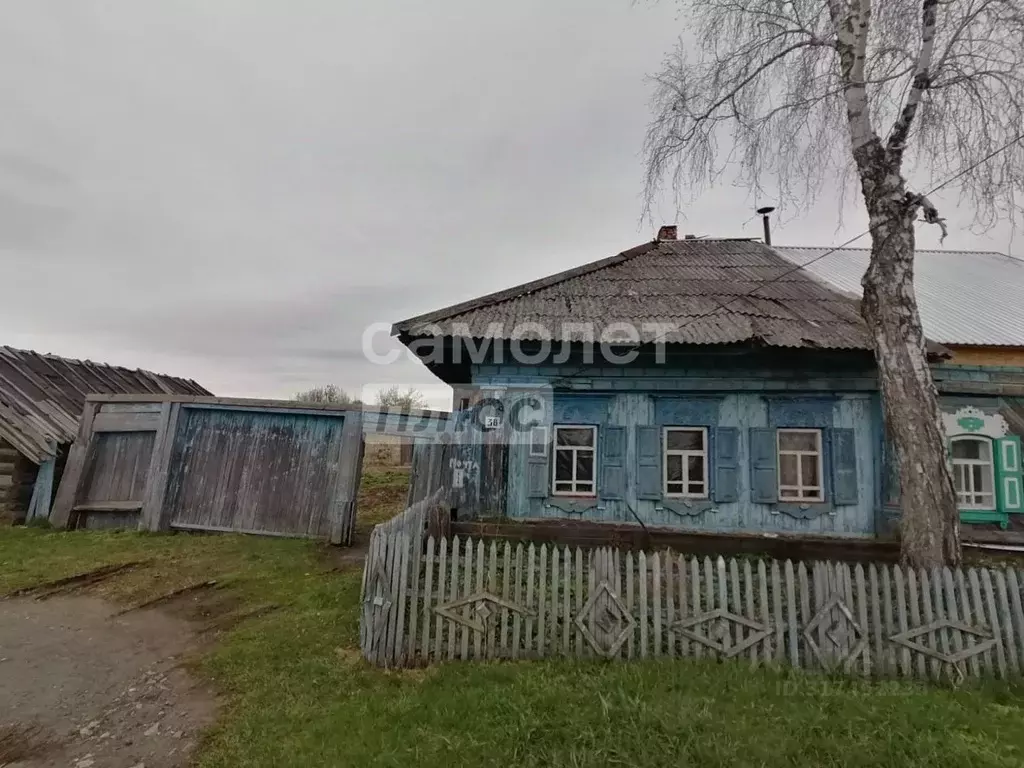 Дом в Свердловская область, Артемовский муниципальный округ, с. ... - Фото 1