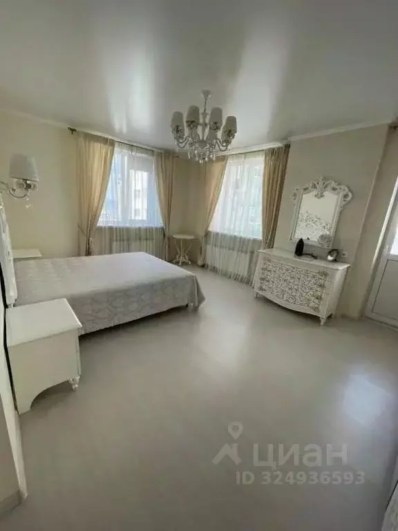 2-к кв. Самарская область, Самара Солнечная ул., 12 (77.0 м) - Фото 0