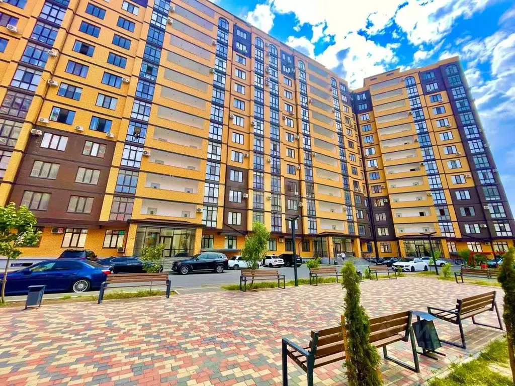 2-к кв. Дагестан, Махачкала ул. Хивская, 6 (90.0 м) - Фото 0