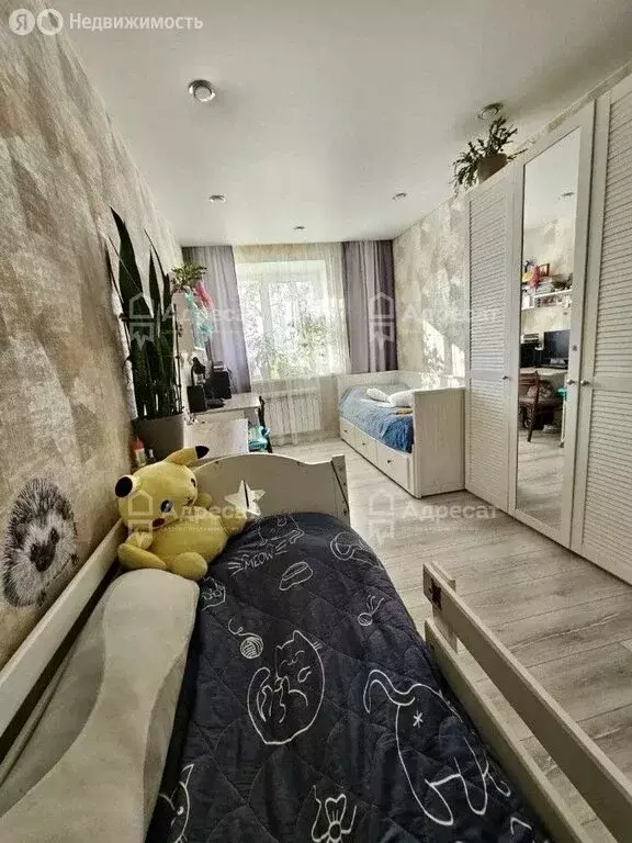 3-комнатная квартира: Волгоград, улица Гвоздкова, 16 (64.3 м) - Фото 1