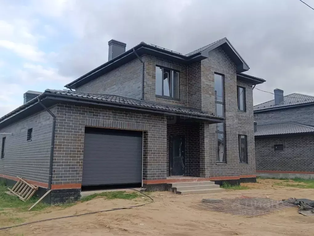 Дом в Татарстан, Казань ул. Адымнар (190 м) - Фото 1