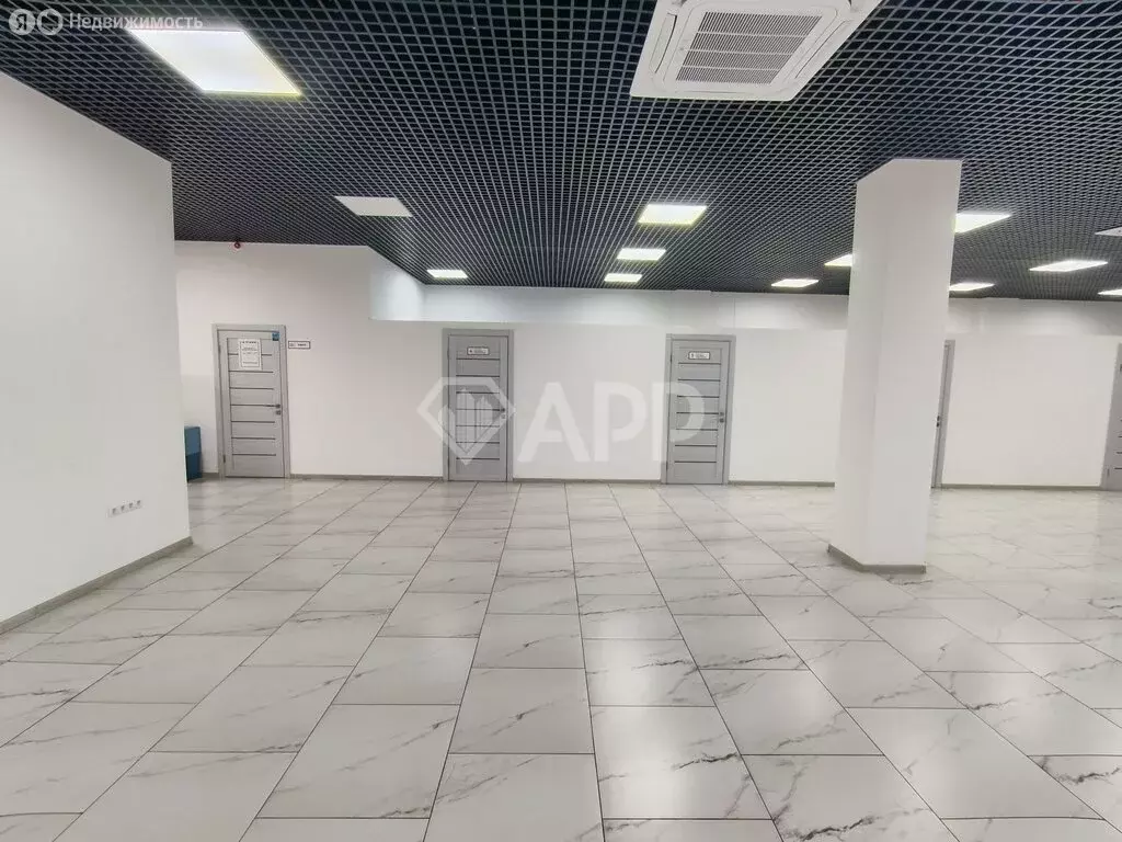 Помещение свободного назначения (350 м) - Фото 1