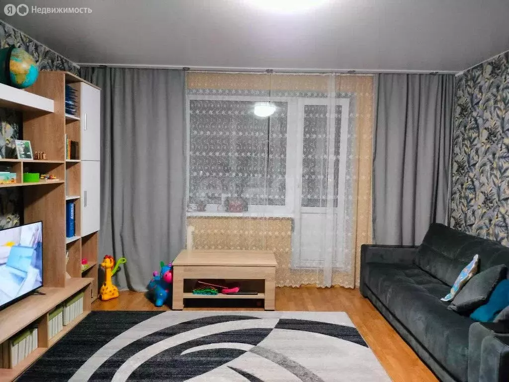 4-комнатная квартира: Пермь, улица Юрша, 60 (82 м) - Фото 1