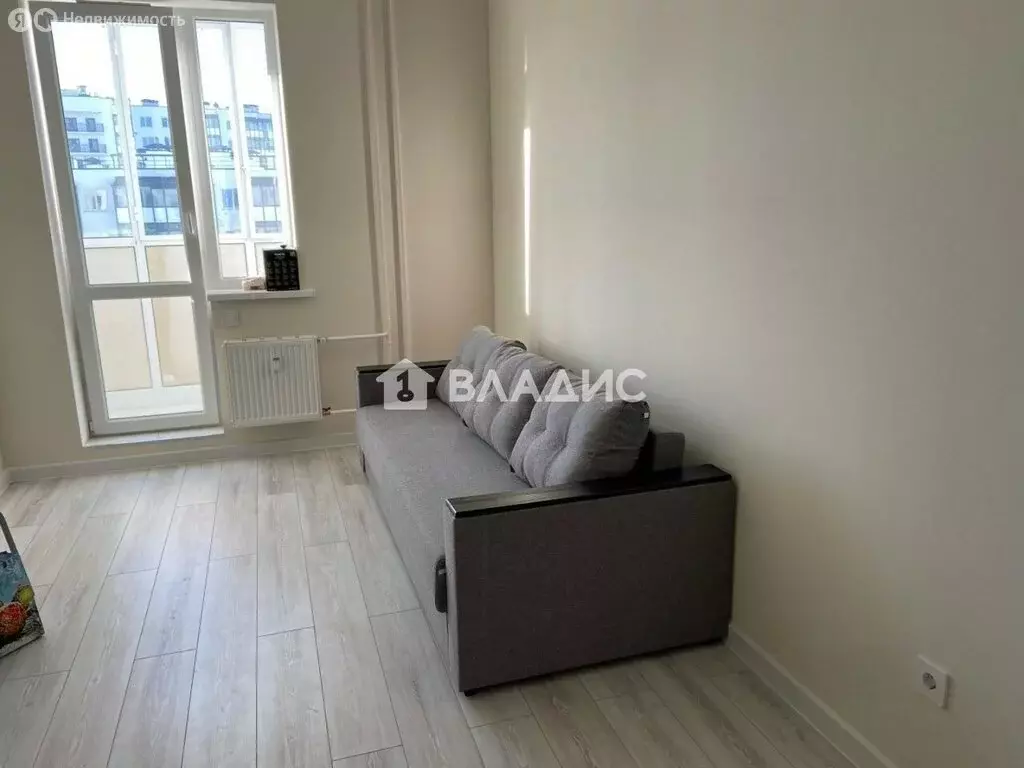 2-комнатная квартира: Мурино, Воронцовский бульвар, 21к1 (40 м) - Фото 1