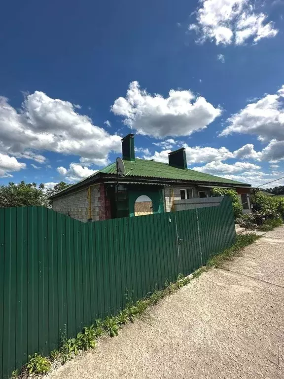 Дом в Белгородская область, Ракитянский район, Пролетарский городское ... - Фото 0