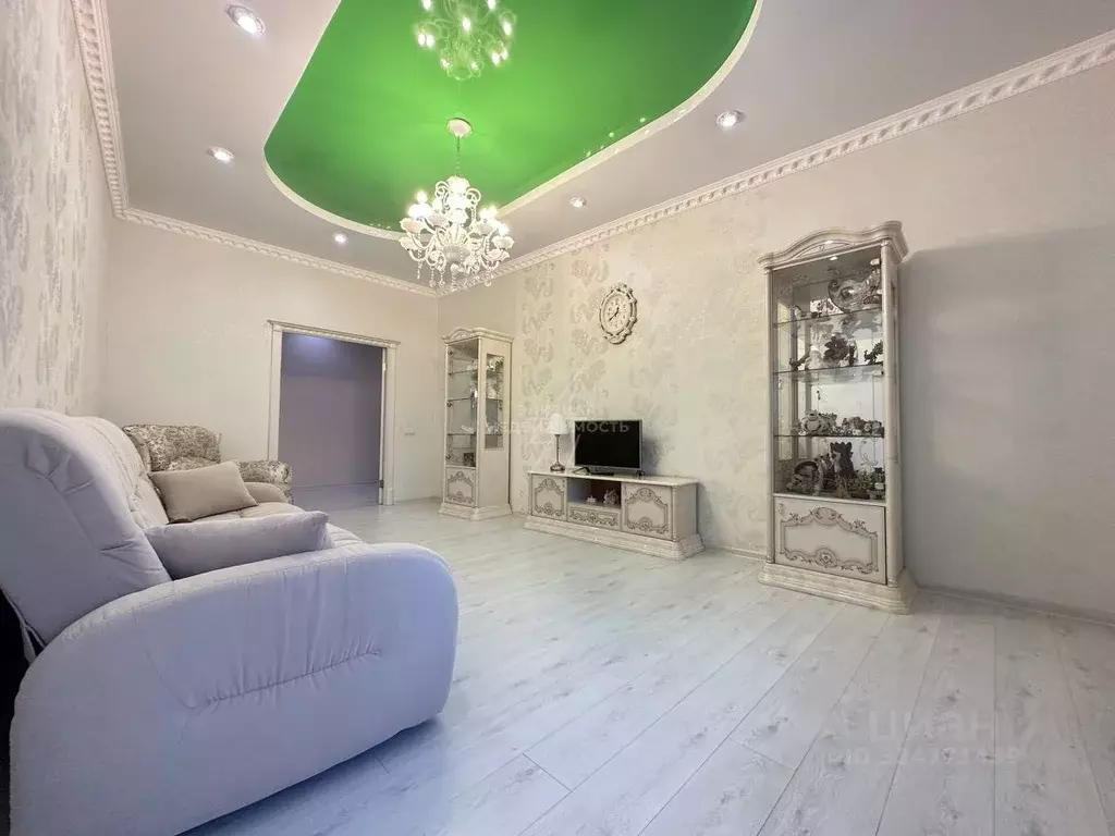 3-к кв. Татарстан, Казань ул. Сибгата Хакима, 17 (107.0 м) - Фото 1