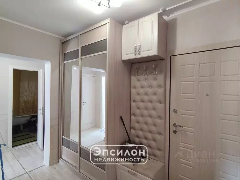 2-к кв. Курская область, Курск ул. Домостроителей, 8 (57.4 м) - Фото 1