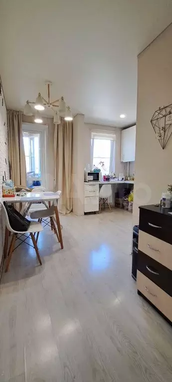 2-к. квартира, 60 м, 2/5 эт. - Фото 1