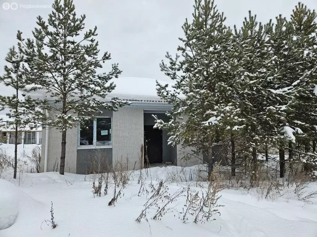 Дом в Свердловская область, Сысертский муниципальный округ, посёлок ... - Фото 1