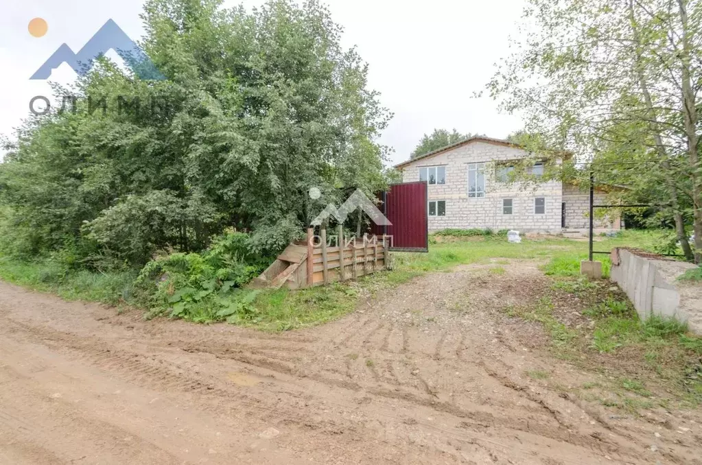 Дом в Вологодская область, д. Кирики-Улита  (294 м) - Фото 1