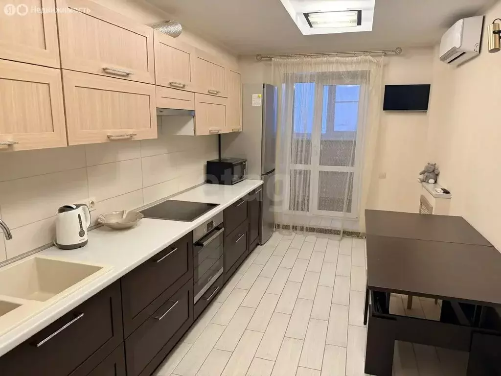 3-комнатная квартира: посёлок Ростовка, улица Михаила Врубеля, 2 (82.7 ... - Фото 2