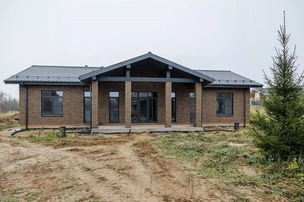 Дом в Татарстан, Лаишевский район, Столбищенское с/пос, с. Столбище ... - Фото 1