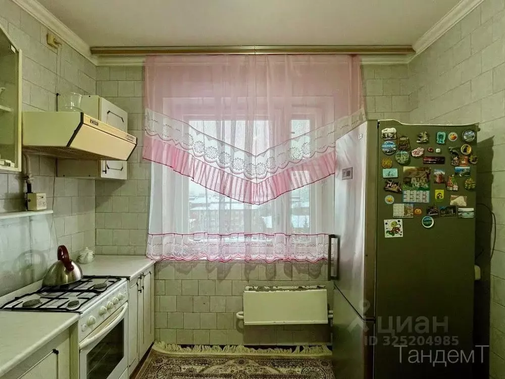 2-к кв. Омская область, Омск ул. Куйбышева, 27/2 (52.7 м) - Фото 2