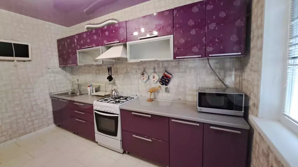 2-к. квартира, 60 м, 1/5 эт. - Фото 0