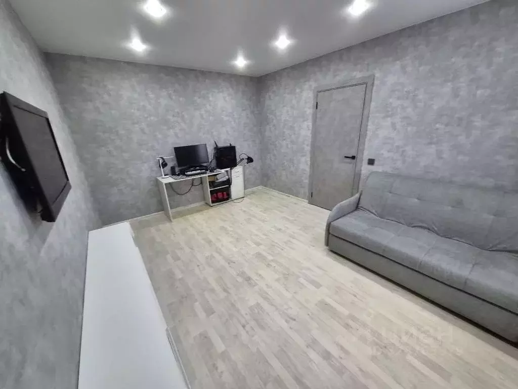 1-к кв. Коми, Усинск Молодежная ул., 18 (29.4 м) - Фото 2