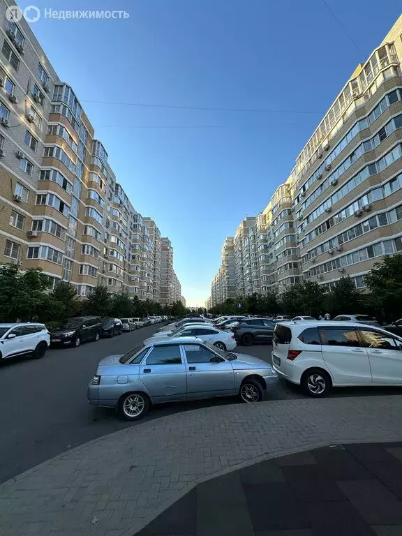 Квартира-студия: Краснодар, улица Красных Партизан, 1/4к8 (32 м) - Фото 1