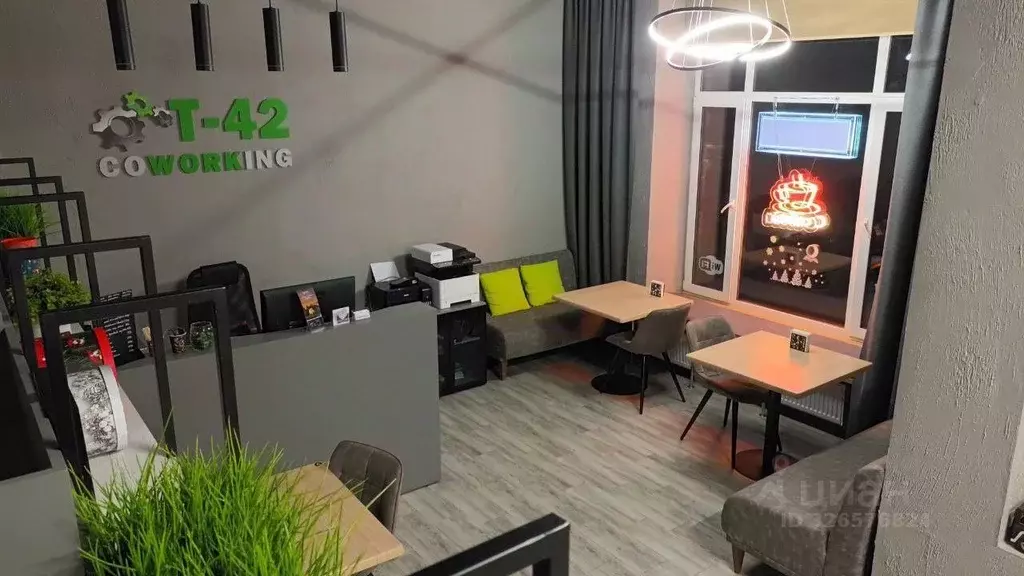 Офис в Псковская область, Псков ул. Труда, 42 (62 м) - Фото 1