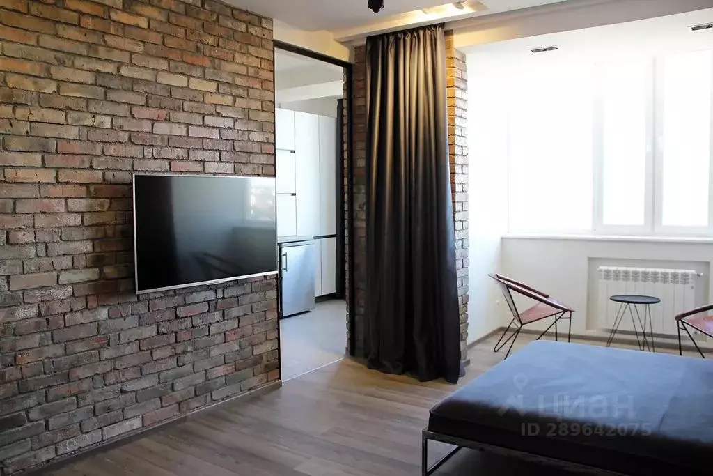 1-к кв. Севастополь ул. Репина, 1Б (40.0 м) - Фото 2