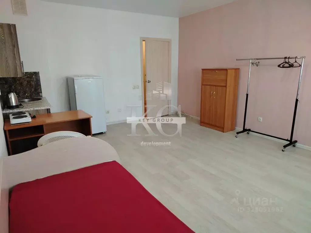 Студия Свердловская область, Екатеринбург ул. Евгения Савкова, 8 (30.3 ... - Фото 2