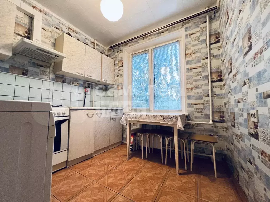 3-к. квартира, 60 м, 6/9 эт. - Фото 1