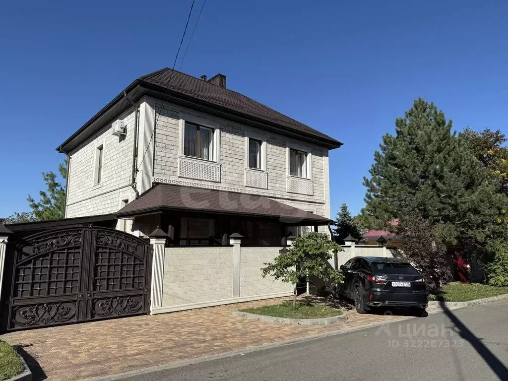 Дом в Ставропольский край, Ставрополь № 8 мкр, проезд Ясная Поляна, 38 ... - Фото 1