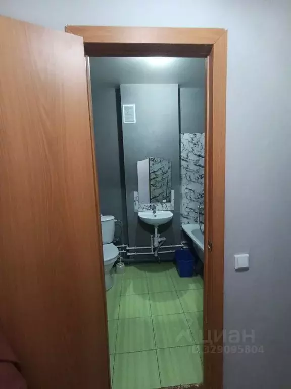 Студия Пермский край, Пермь ул. Калинина, 46 (30.2 м) - Фото 1