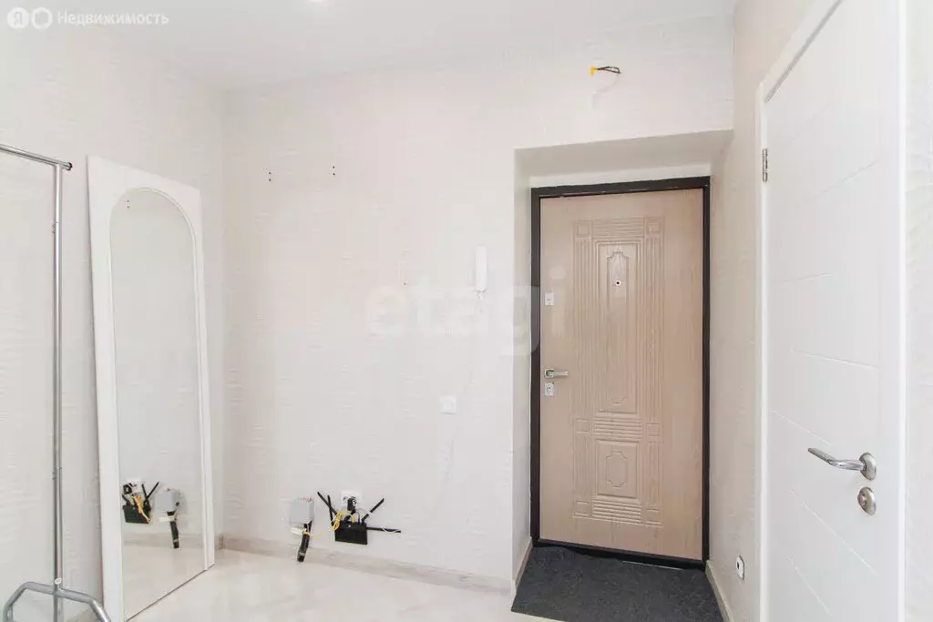 1-комнатная квартира: Тюмень, Комбинатская улица, 54к2 (45.1 м) - Фото 1