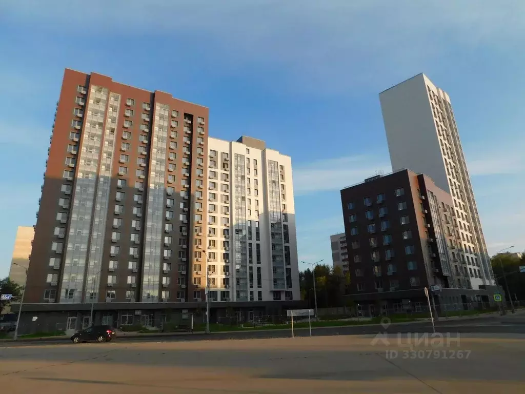 Гараж в Москва ул. Молостовых, 18 (17 м) - Фото 1
