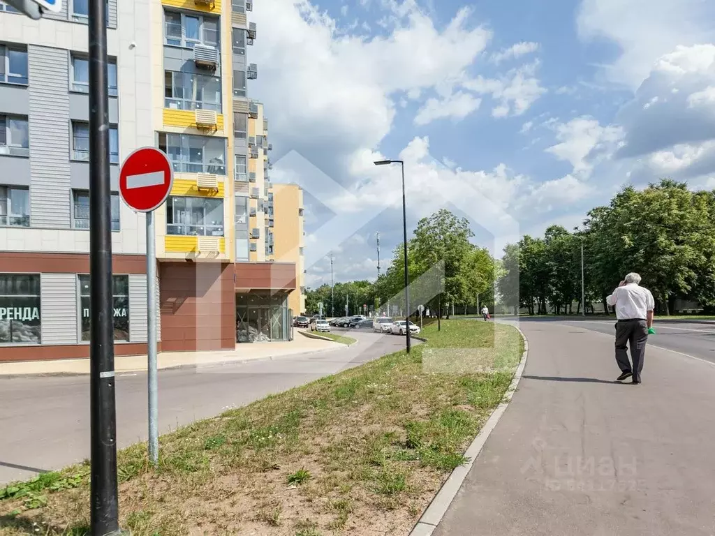 Помещение свободного назначения в Москва Барвихинская ул., 6 (197 м) - Фото 1