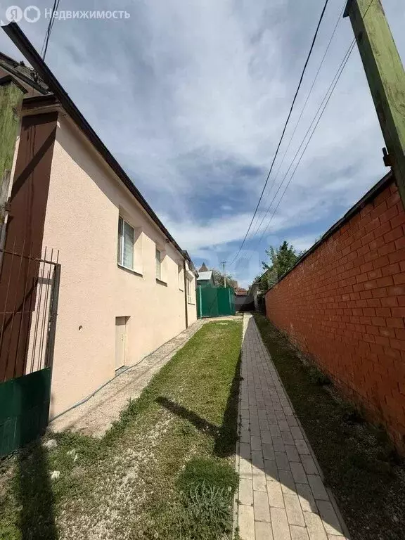 Дом в Саратов, Октябрьская улица (92 м) - Фото 1