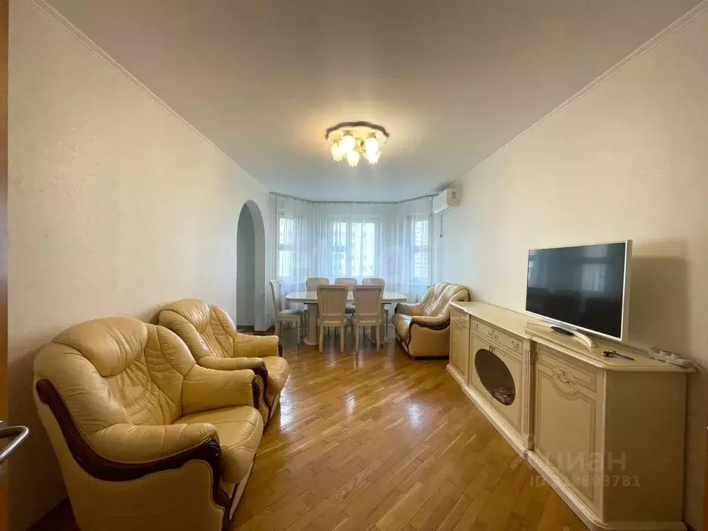 3-к кв. Москва Клинская ул., 4К3 (74.5 м) - Фото 0