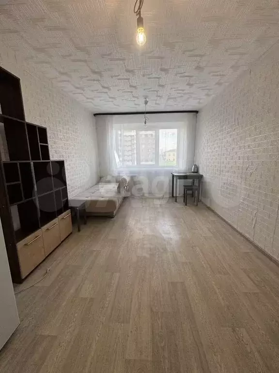 Комната 17 м в 1-к., 2/5 эт. - Фото 0