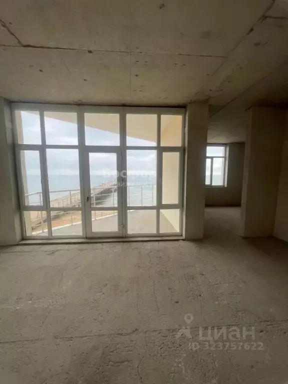 2-к кв. Крым, Феодосия ш. Керченское, 76А (61.5 м) - Фото 1