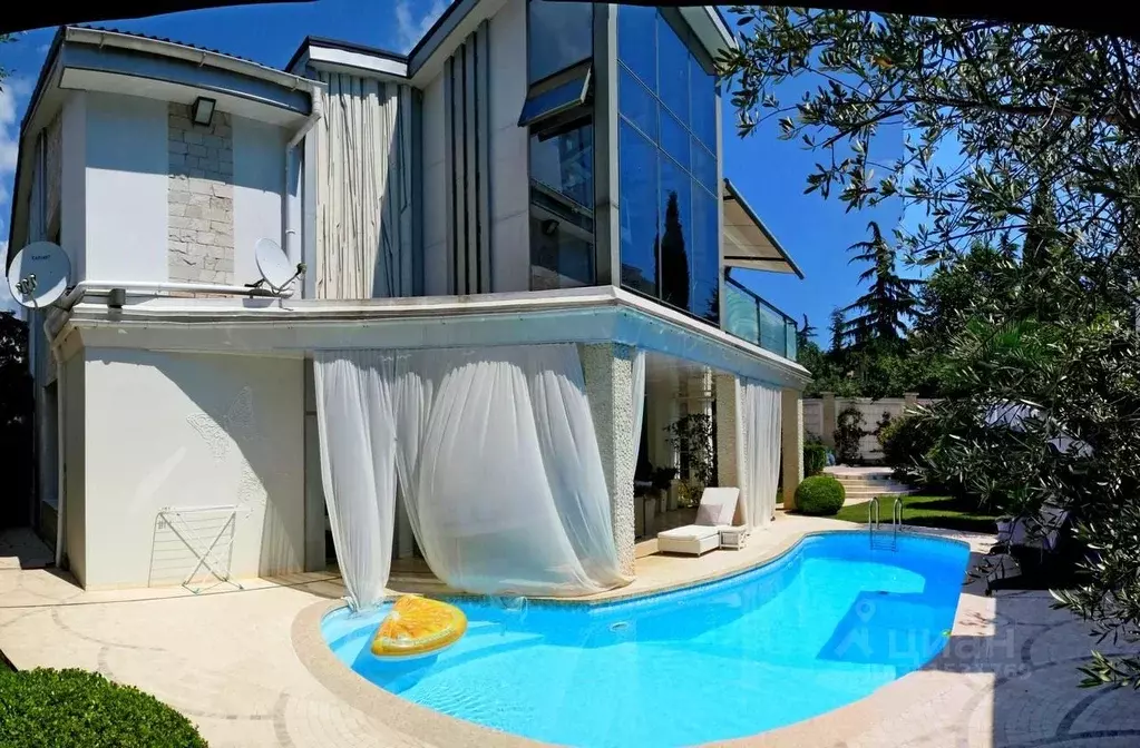 Дом в Крым, Ялта пер. Сосновый, 7 (350 м) - Фото 1