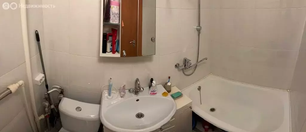 1-комнатная квартира: Санкт-Петербург, улица Бутлерова, 18 (30 м) - Фото 0