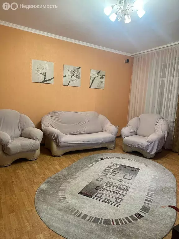 3-комнатная квартира: Новочеркасск, Гвардейская улица, 16 (65 м) - Фото 0